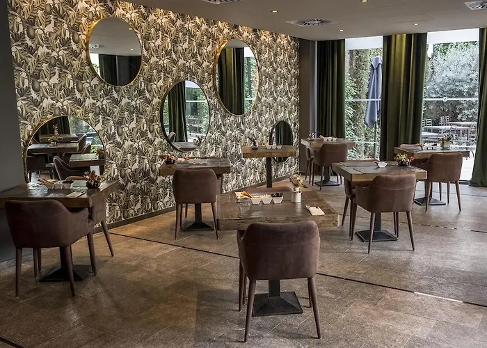 Готель Nord 1901 Жерона