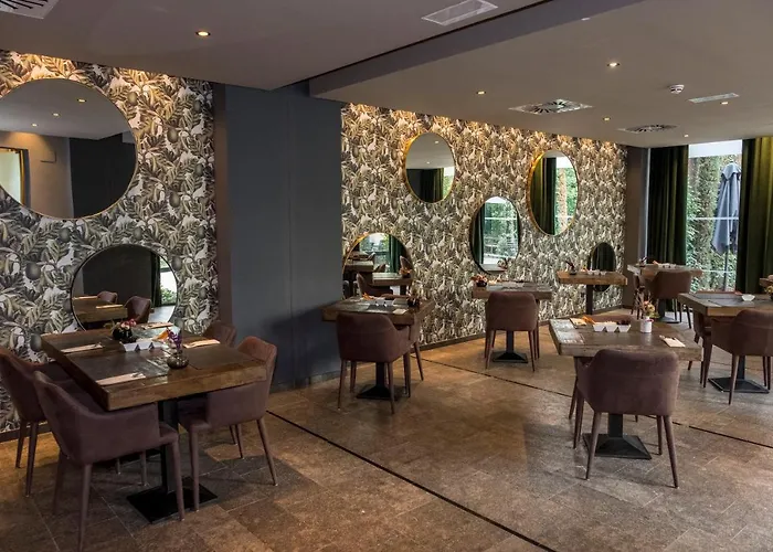 Готель Nord 1901 Жерона